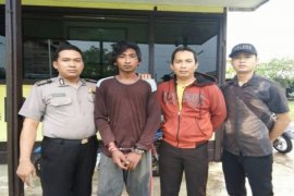 Gadis 13 Tahun Diperkosa di Gubuk Kebun Semangka