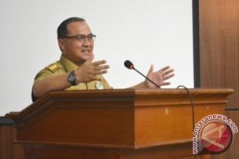 Gubernur Kepulauan Babel Erzaldi Rosman Libatkan Camat Optimalkan Pemanfaatan Dana Desa