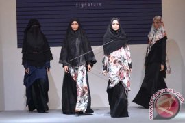 TREN HIJAB EXPO 2017 Page 1 Small