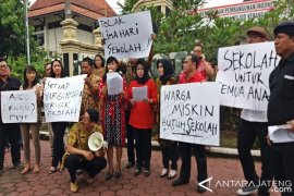 Fraksi PDIP DPRD  Surakarta Tolak Lima Hari Sekolah 