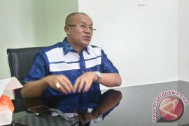 Organda Sumbar akan lindungi angkutan berbasis daring jika memiliki izin