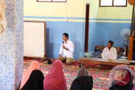 KUNJUNGAN KE DESA PANTAI LINUH