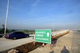 Jokowi Dijadwalkan Resmikan Tol Sumo 19 Desember