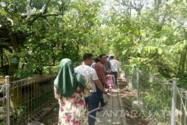 Ribuan Wisdom Serbu Objek Wisata Bojonegoro