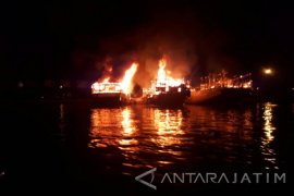 Kesyahbandaran Selidiki Kebakaran KLM Putri Arta Pesona