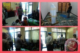 Empat Anak Pesta Lem Disuruh Shalat Taubat