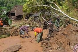  Longsor Landa Sejumlah Wilayah di Ambon