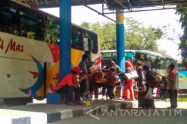 Penumpang di Terminal Bojonegoro Didomanasi Ke Purabaya