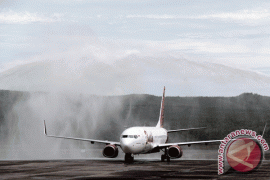 Penumpang Batik Air Melahirkan di Pesawat