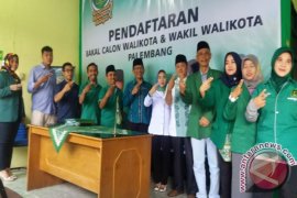 Hernoe lakukan komunikasi politik maju Pilkada 
