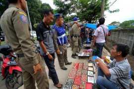 Penertiban Pendagang PKOR Wayhalim Gagal  