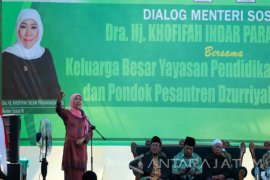 Mensos Minta Ulama Waspadai Narkoba Masuk Pesantren (Video)