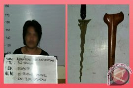 Polisi Amankan Warga Bawa "Sajam" Jenis Keris