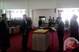 Kader PKS HSS Mardiansyah Dilantik PAW DPRD