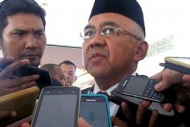 Bupati Rohil "Curhat" ke Gubernur Riau, Ada Apa ya??
