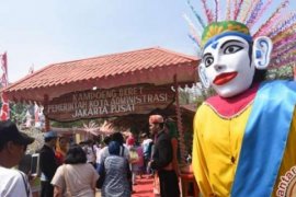Jelang Lebaran Betawi, Kawasan Setu Babakan Dipercantik Pemprov Jakarta