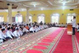 Pemkab Inhil Pererat Silaturahmi Dengan Istighosah