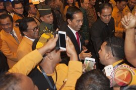 Presiden Bicara Pemanfaatan Momentum Pertumbuhan Ekonomi