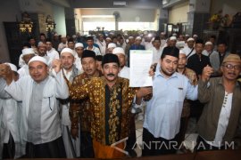 Kiai Kampung Inginkan Khofifah Fokus Mensos
