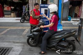 SISTEM PARKIR ELEKTRONIK