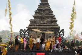 Pemotongan Rambut Gembel