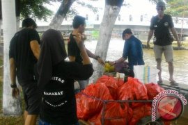 Sahabat Samarinda Kembali Rawat Sungai Karang Mumus