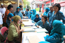 Risma Motivasi Peserta Lomba IVA Tes Surabaya