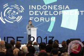 Wapres Kalla Minta Gencarkan Upaya Pengurangan Kemiskinan