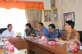 Yoga "Seger Oger" Sehatkan Badan