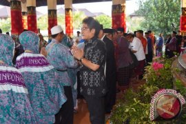 Bupati Badung Melepas 130 Jamaah Haji
