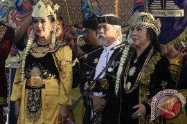 "Timeless Indonesia Festival" Menghadirkan Tujuh Raja Nusantara (Video)