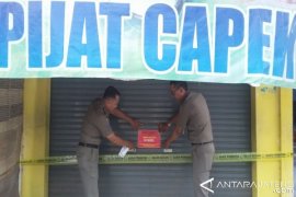 Satpol PP Kudus Segel Panti Pijat 