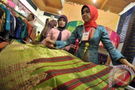 PAMERAN SONGKET INTERNASIONAL SAWAHLUNTO Page 3 Small