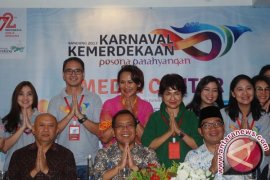 Presiden Naik Kereta Pancasila di Karnaval Kemerdekaan