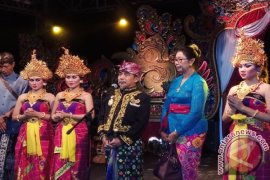 Kegiatan "Timeless Indonesia Festival 2017" Ditutup Tari Barong (Video)