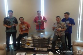 Puluhan Mobil Mewah Meriahkan BCA Expo Semarang 
