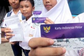 Tiga Juta Pelajar SMP Telah Bisa Mencairkan Dana PIP