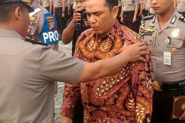 Video Polisi Menangis Dipecat dan Dicopot Seragamnya di Polda Riau