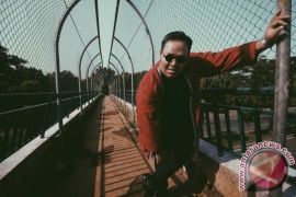 "Steps", single terbaru dari instrumentalist Tommy Pratomo