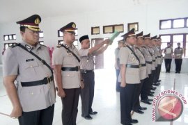 12 Perwira Polres Aceh Singkil disertijabkan