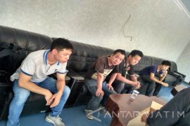 Polda Jatim Tangkap Enam TKA di Surabaya