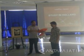 Belanda Tawarkan Beasiswa Stuned pada Warga Malang