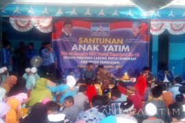 Demokrat Pamekasan Rayakan Ulang Tahun Bersama Anak Yatim
