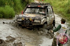Ratusan Peserta Ikuti Bhayangkara Adventure Offroad di Berau