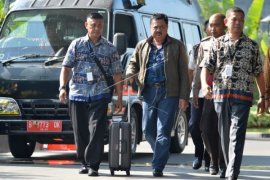 4 Tersangka Suap Pemkot Banjarmasin di Tahan KPK
