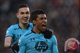 Gol Paulinho selamatkan Barca saat hadapi Getafe