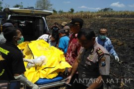Bakar Sampah Tebu di Ladang, Kakek Tewas Terbakar