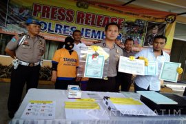 Dua Perempuan Pemalsu Dokumen Kependudukan Antarkabupaten Ditangkap Polres Jember