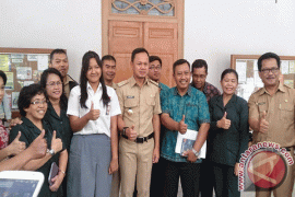 Awas, Pelajar Kota Bogor Dilarang "Nongkrong" (Video)