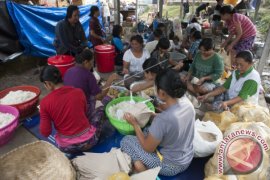 Bupati Suwirta Percepat Pemberdayaan Dengan Beras Lokal